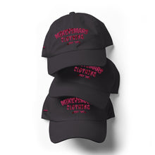 Cargar imagen en el visor de la galería, Gorra de papá de la gran marca Mvm
