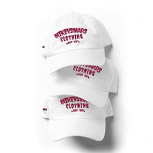 Cargar imagen en el visor de la galería, Gorra de papá de la gran marca Mvm
