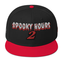 Cargar imagen en el visor de la galería, Gorra snapback de la temporada 2 espeluznante