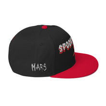 Cargar imagen en el visor de la galería, Gorra snapback de la temporada 2 espeluznante