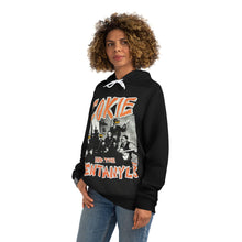 Cargar imagen en el visor de la galería, SUDADERA CON CAPUCHA CNF en Starfish y Noir