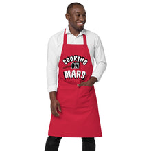 Cargar imagen en el visor de la galería, Delantal rojo de Cooking On Mars